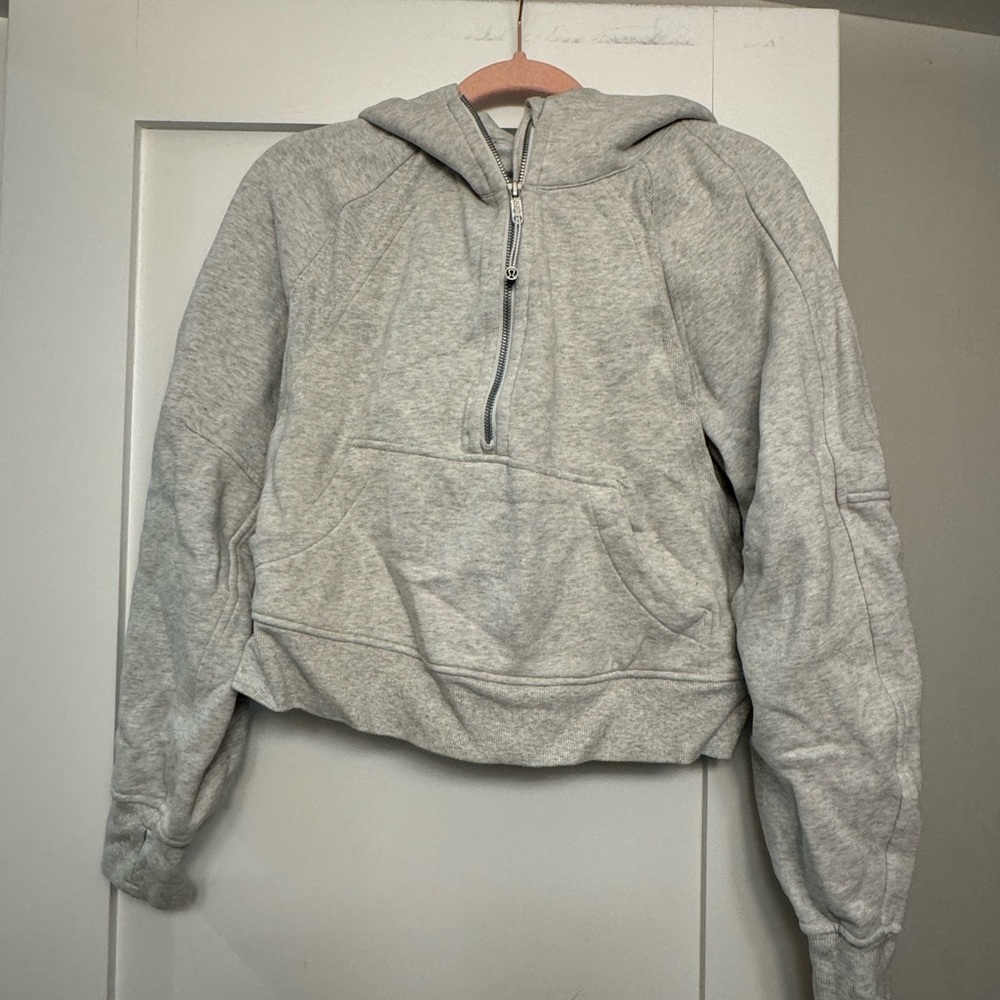 Lululemon grey sweatshirt
